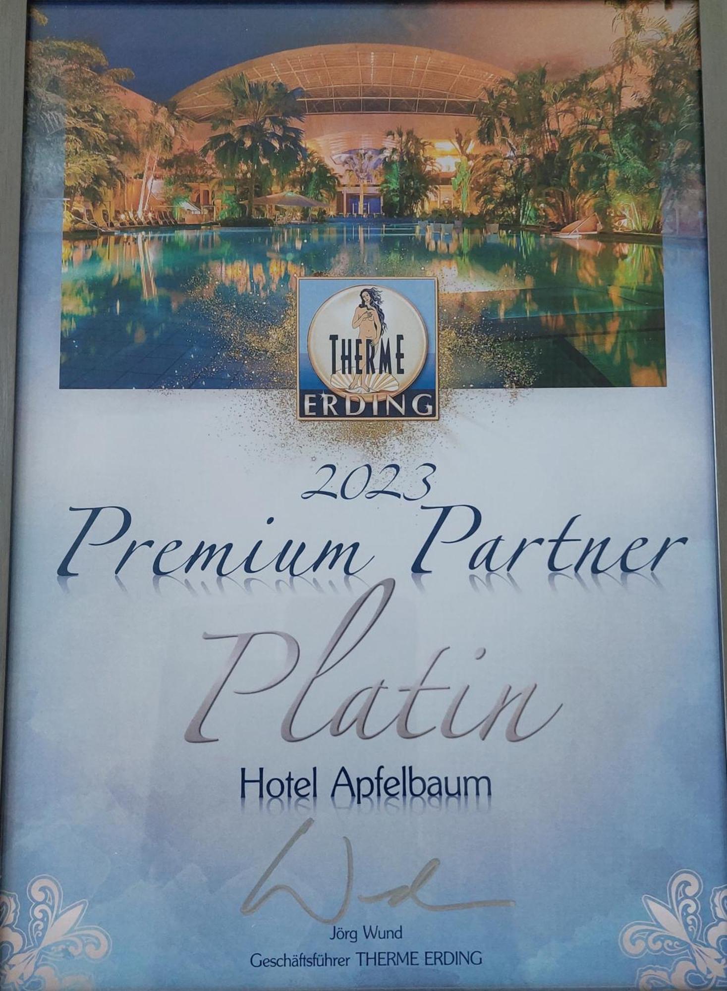 Hotel Apfelbaum 3*